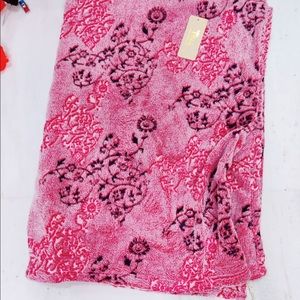 Double size blanket for winter